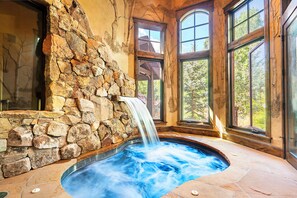 Private stone hot tub in one of our Luxury Park City vacation rentals.
