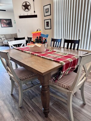 Dining table with plenty of chairs for everyone