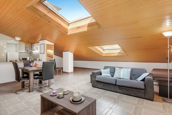 Living and dining room