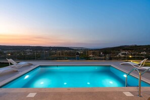 Diving into bliss in style