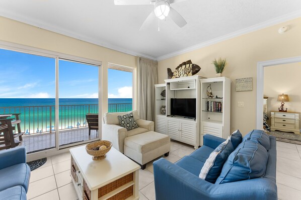 13-web-or-mls-5004-thomas-dr-309