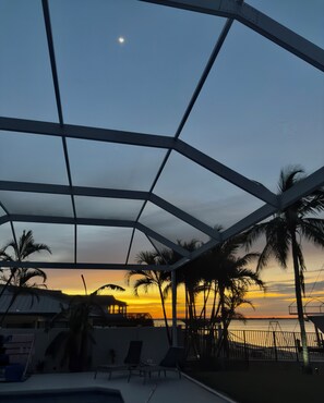 Amazing sunrise and sunset views poolside