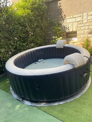 Bubbelpool utomhus
