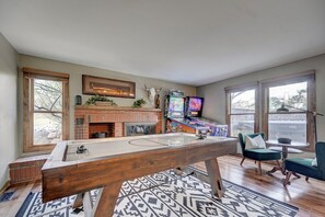 Spielezimmer