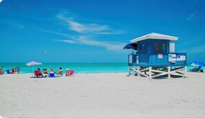 You are 8 minutes from the beach! Are you ready?