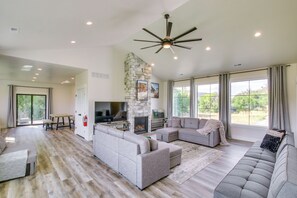 Living Room | 2 Full Sleeper Sofas | 2 Full Futons | Gas Fireplace | 1st Floor
