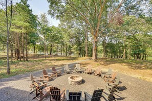 Exterior | River View | Fire Pit | Kayaks Provided | 2-Story Cabin
