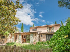Extérieur maison de vacances [été]