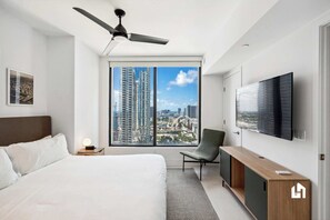 The views from the bedroom are just as fantastic, or you can lower the room-darkening shades to sleep in late