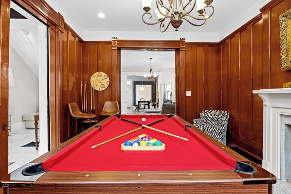 Spielezimmer