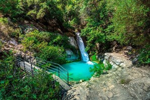 Neda Waterfalls (3km)