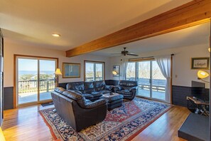 Mid Level Living Area