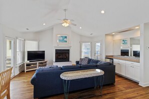 Top Level Living Area