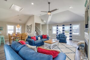Top Level Living Area