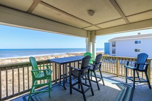 Private Oceanfront Balcony