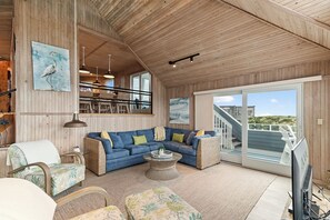 Top Level Living Area