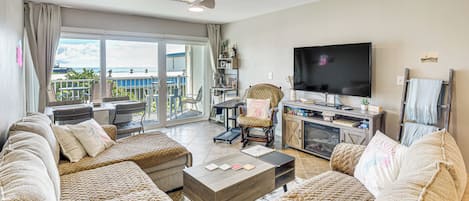 New Smyrna Beach Vacation Rental | 2BR | 2BA | 889 Sq Ft | Stairs Required