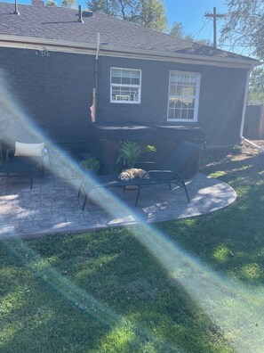 Shared hot tub/outdoor space.