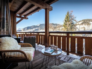 Balcony & winter view