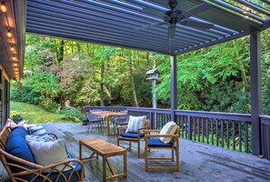 Deck for Entertaining