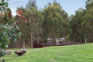 Fire pit & outdoor Balcony