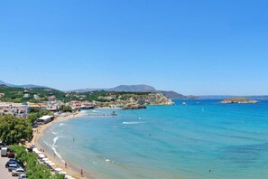 almyrida sandy beach - 3km