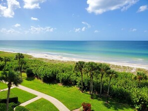 Beachplace 1-401 beach front view