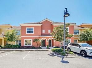 1-web-or-mls-8940-majesty-palm-rd