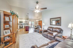 Living Room | Open Floor Plan | Central A/C & Heating | Single-Story Home