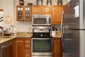 Microwave, Oven, Refrigerator, Indoors, Kitchen