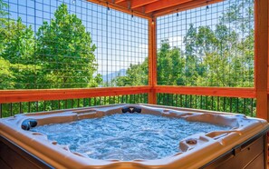 Bain à remous extérieur