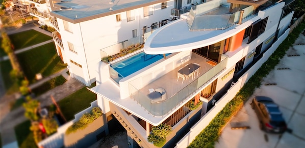 The Boathouse is your private home away from home!