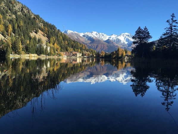 L'Eau, Ciel, Montagne, Plante, Ressources En Eau, Paysage Naturel, Bleu Azur, Environnement Naturel, Arbre, Montagnes