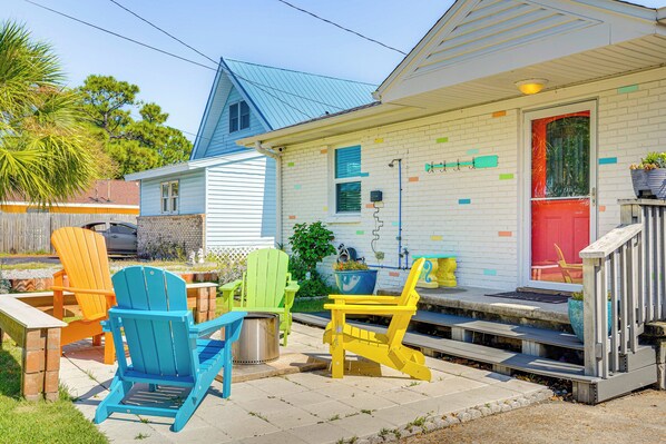 Panama City Beach Vacation Rental | 3BR | 2BA | 1,476 Sq Ft | 4 Steps Required