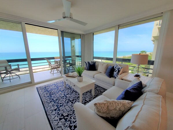 Beachplace 2-401 living area