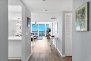 Beachplace 8-405 By FVC