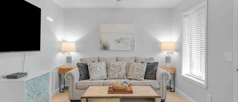 Welcome to Aqua Vista Retreat!