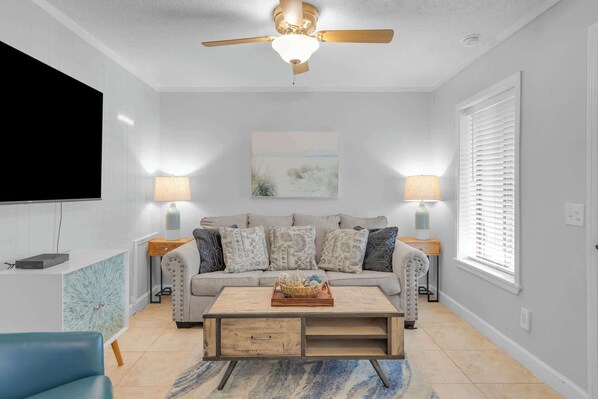 Welcome to Aqua Vista Retreat!