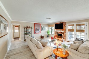 Living Room | 2-Story Home | Central A/C & Heating | Smart TV w/ Cable