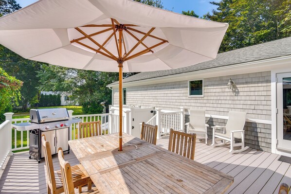 South Kingstown Vacation Rental | 3BR | 2BA | 1,549 Sq Ft | Steps Required