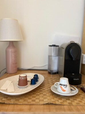 Kaffe och/eller kaffebryggare