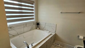 Soaker Tub