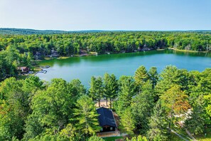 Aerial View | On-Site Lake Access