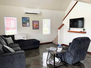 Living Room (1)