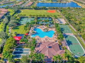 Amenities: resortstyle pool, gym, tennis, pickleball, baskeball, soccerfield etc