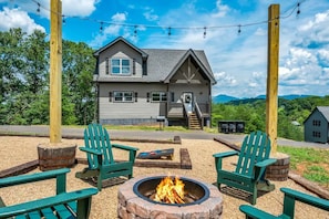 Fire Pit, Corn Hole, Bocci Ball