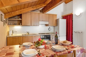 Kitchen and dining area