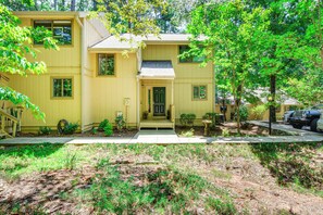 Exterior | 2 Balconies | 2-Story Townhome