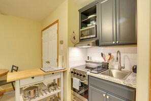 Kitchen | Drip Coffee Pot | Nespresso Coffee Maker | Toaster
