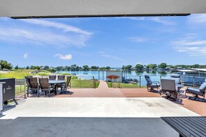 Have your meal at the outdoor dining table or lounge chairs!